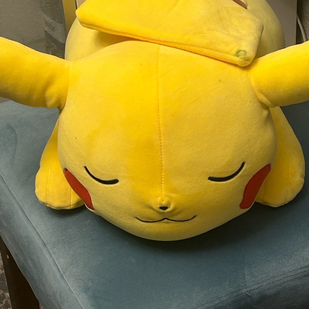 Pokemon Pikachu Plush - Yellow and Red
